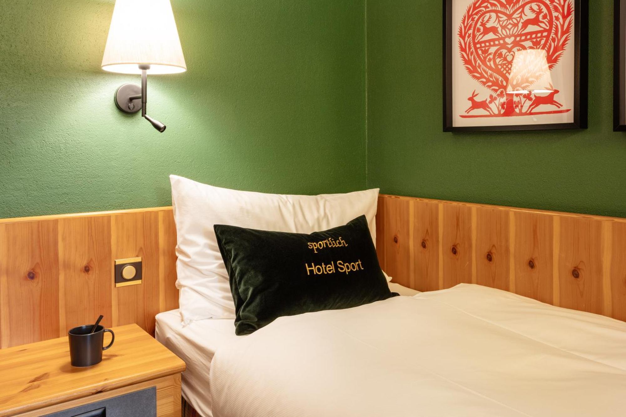 Hotel Sport Klosters-Serneus Quarto foto